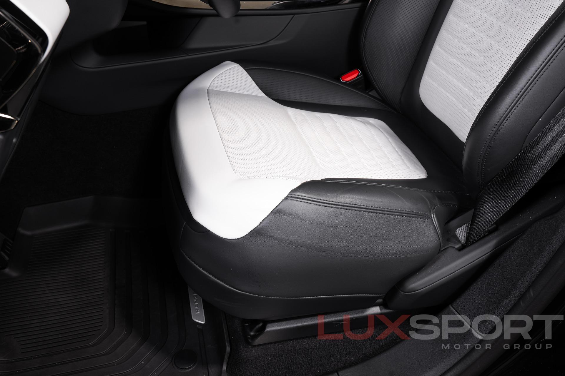 Used 2024 Land Rover Range Rover Sport SV | Woodbury, NY