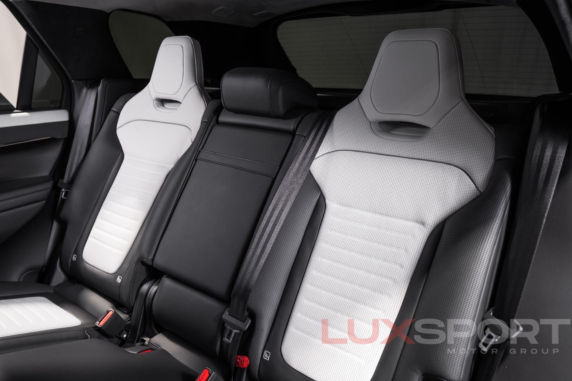 Used 2024 Land Rover Range Rover Sport SV | Woodbury, NY