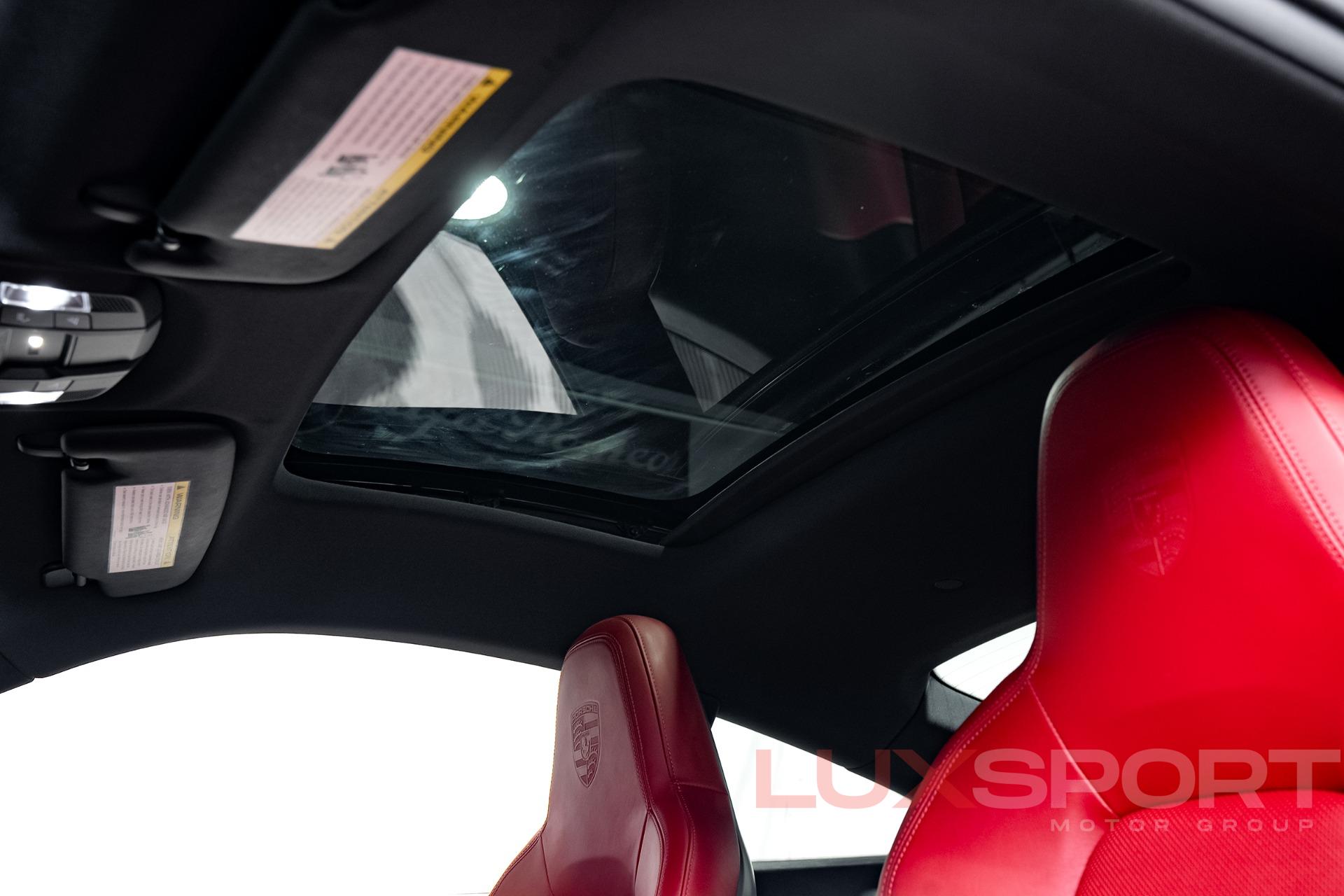 Used 2020 Porsche 911 Carrera S | Woodbury, NY