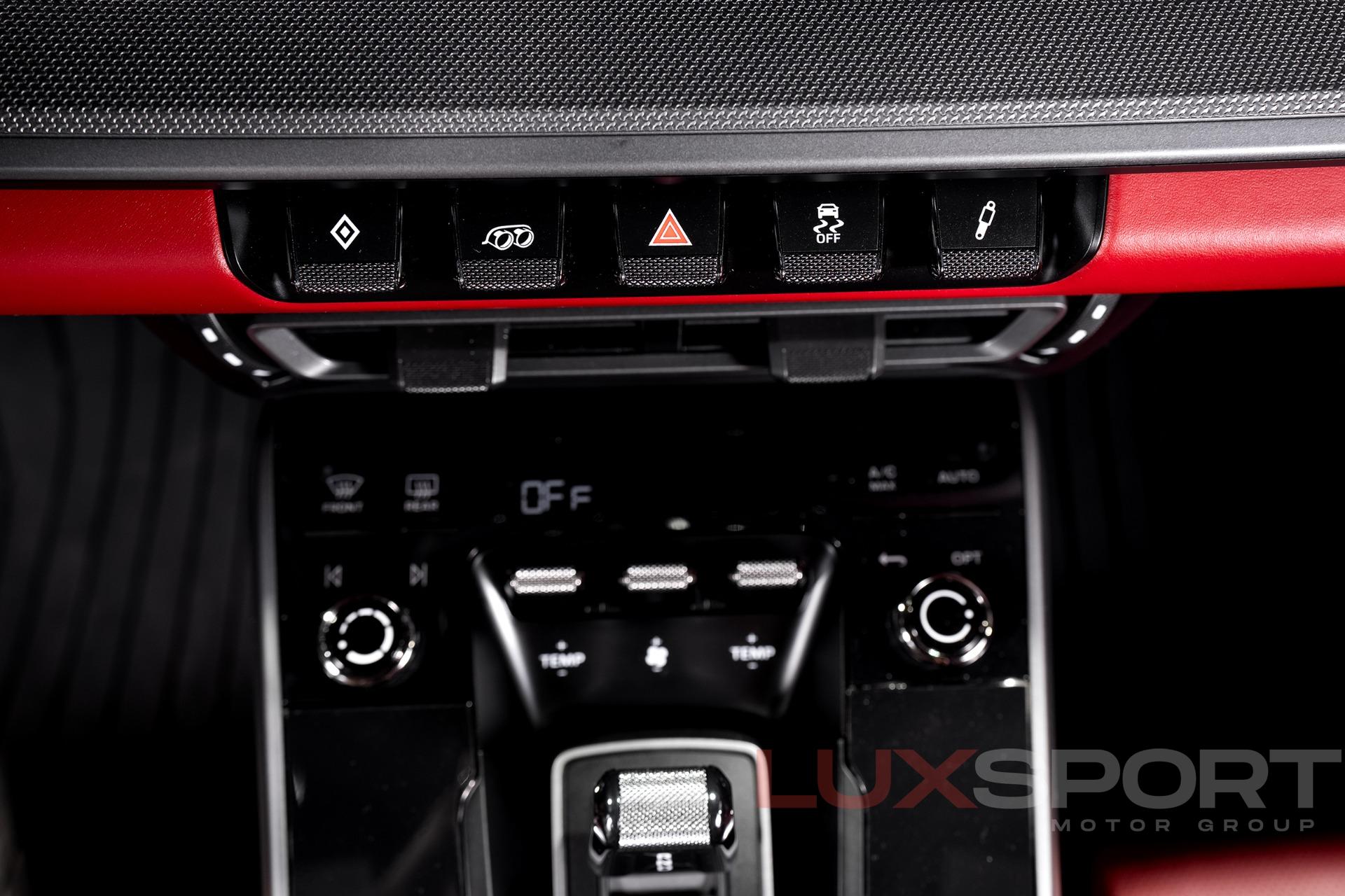 Used 2020 Porsche 911 Carrera S | Woodbury, NY