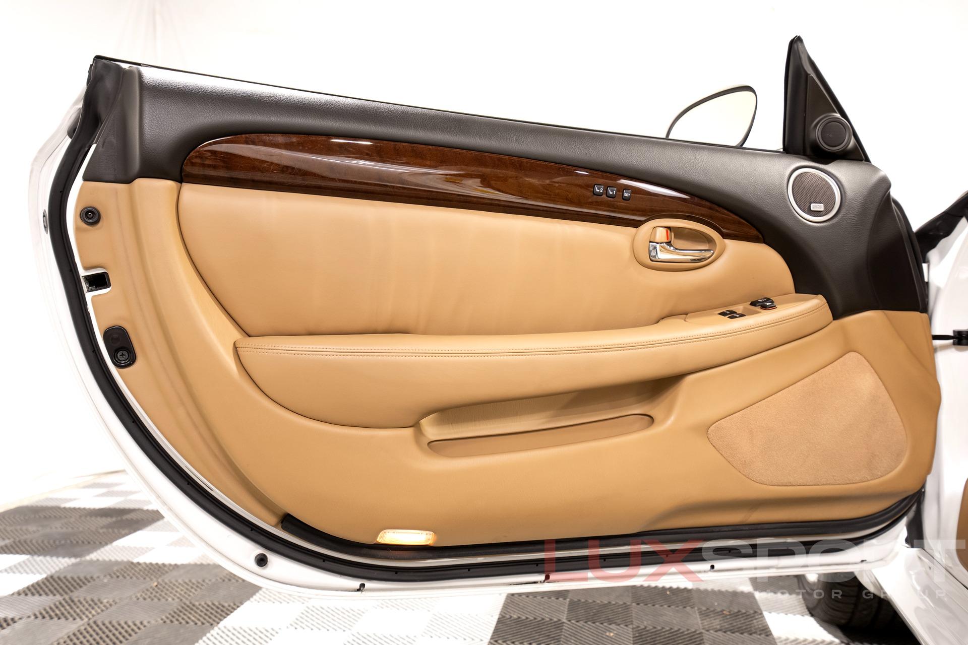 Used 2008 Lexus SC 430  | Woodbury, NY