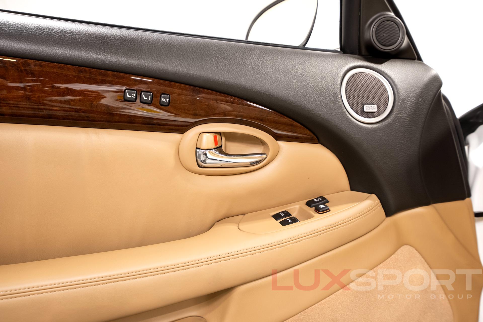 Used 2008 Lexus SC 430  | Woodbury, NY