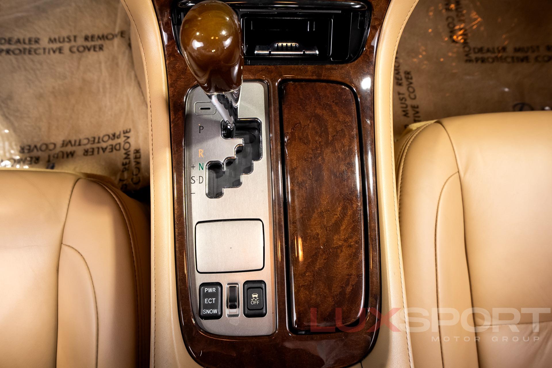 Used 2008 Lexus SC 430  | Woodbury, NY