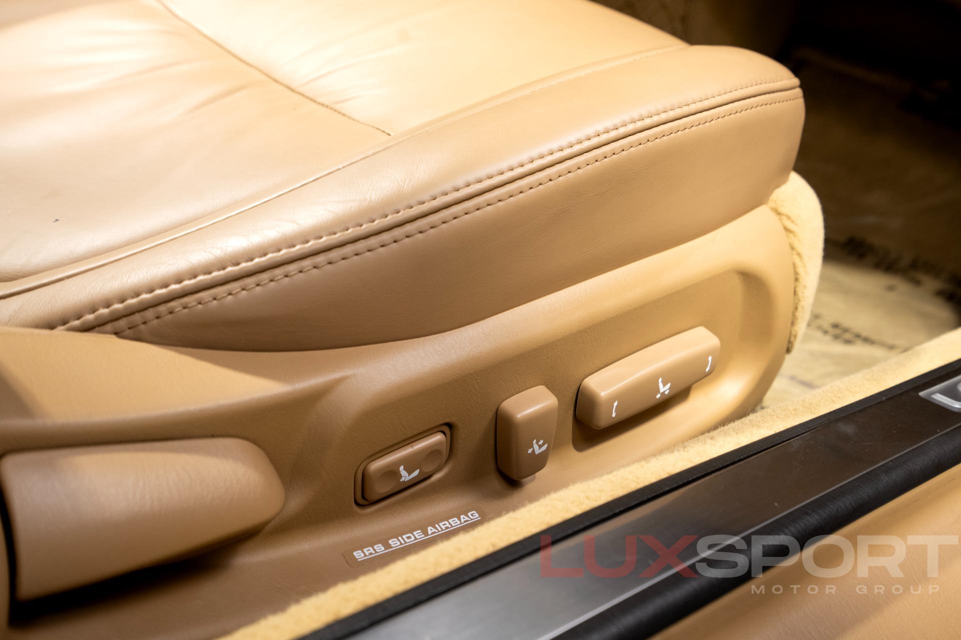 Used 2008 Lexus SC 430  | Woodbury, NY