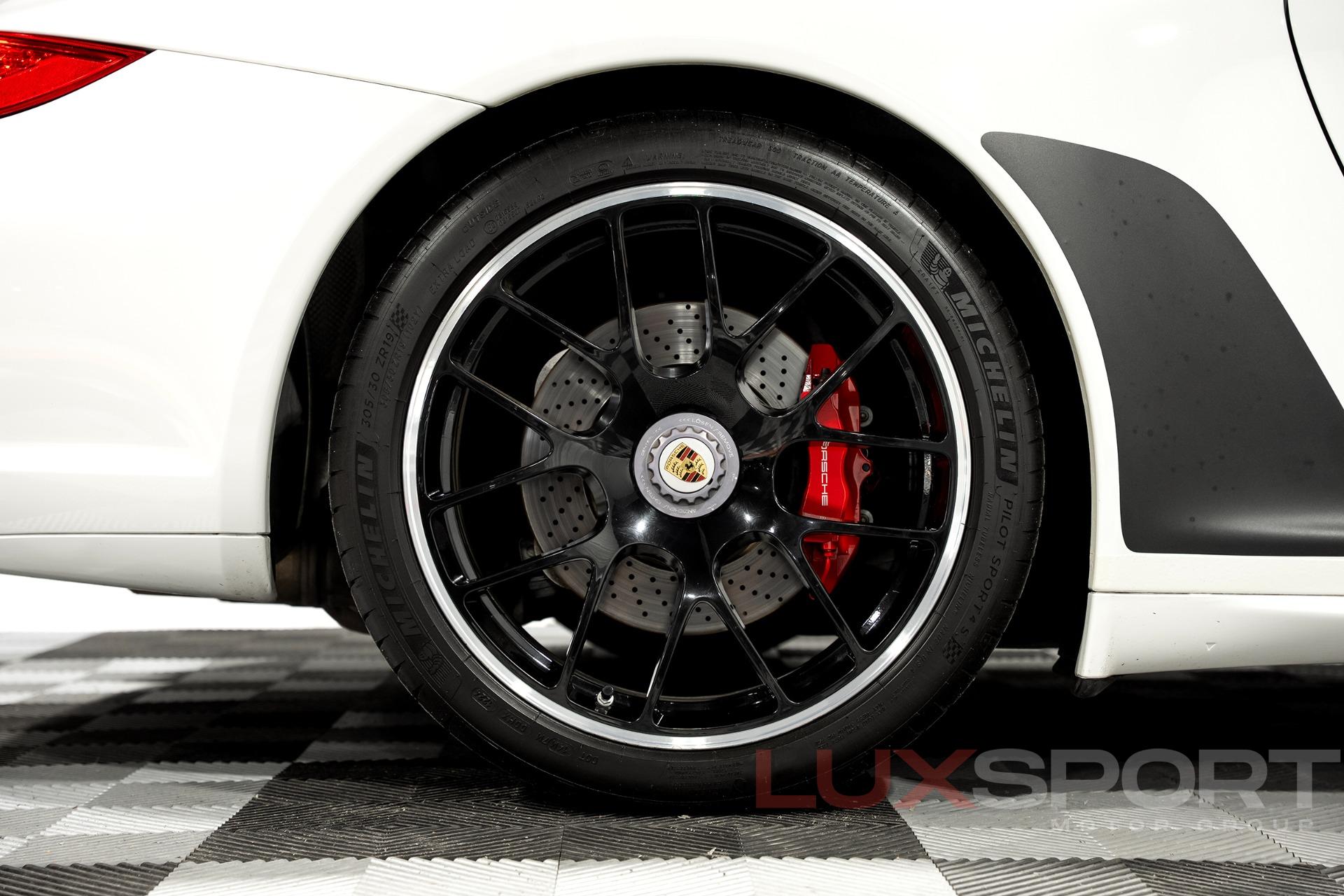 Used 2011 Porsche 911 Carrera GTS | Woodbury, NY