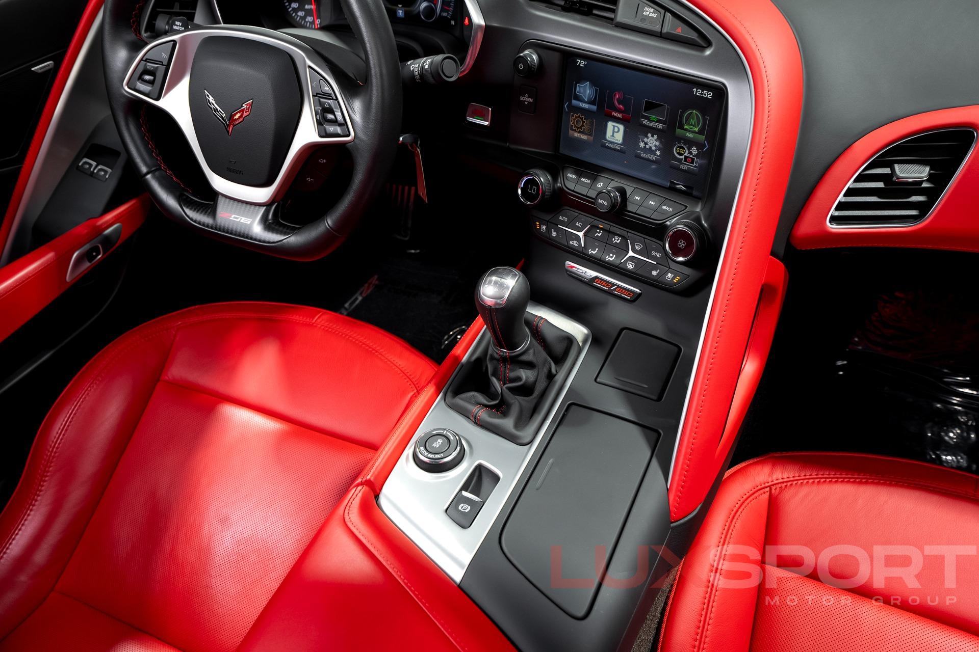 Used 2016 Chevrolet Corvette Z06 | Woodbury, NY