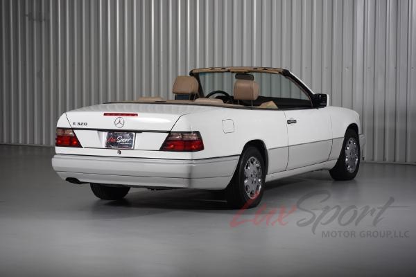 Used 1995 Mercedes-Benz E320 Cabriolet E320 | Woodbury, NY
