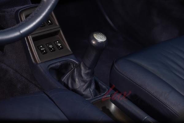 Used 1997 Porsche 993 Carrera 4S Coupe  | Woodbury, NY