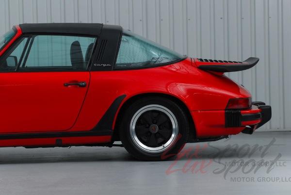 Used 1988 Porsche 911 Carrera Targa  | Woodbury, NY