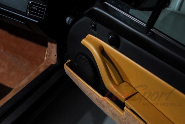 Used 1997 Porsche 993 Carrera 2S Coupe Carrera | Woodbury, NY