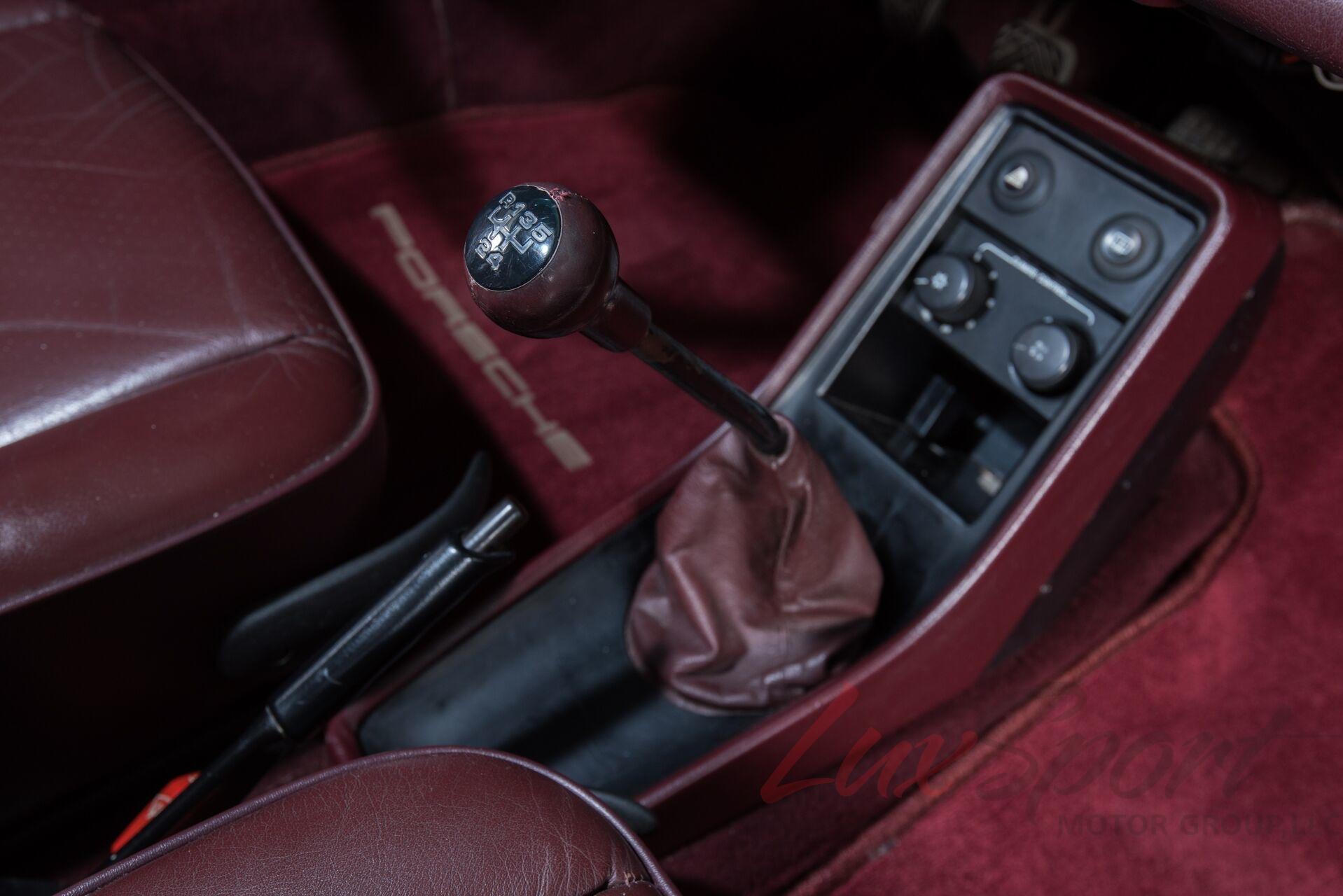 Used 1987 Porsche 911 Carrera Coupe Carrera | Woodbury, NY