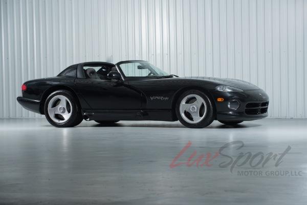 Used 1994 Dodge Viper RT/10 Convertible  | Woodbury, NY