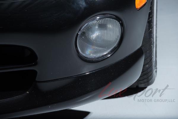 Used 1994 Dodge Viper RT/10 Convertible  | Woodbury, NY