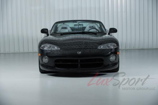 Used 1994 Dodge Viper RT/10 Convertible  | Woodbury, NY