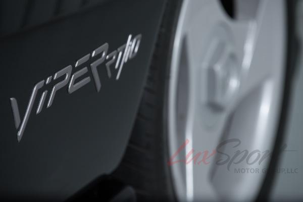 Used 1994 Dodge Viper RT/10 Convertible  | Woodbury, NY