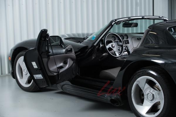 Used 1994 Dodge Viper RT/10 Convertible  | Woodbury, NY