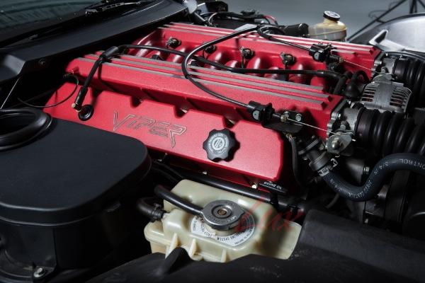 Used 1994 Dodge Viper RT/10 Convertible  | Woodbury, NY