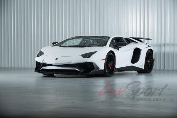 Used 2016 Lamborghini Aventador SV LP 750-4 SV | Woodbury, NY