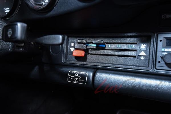 Used 1989 Porsche 911 Carrera Targa Carrera | Woodbury, NY