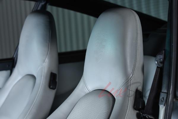 Used 1995 Porsche 993 Carrera 2 Coupe Carrera | Woodbury, NY
