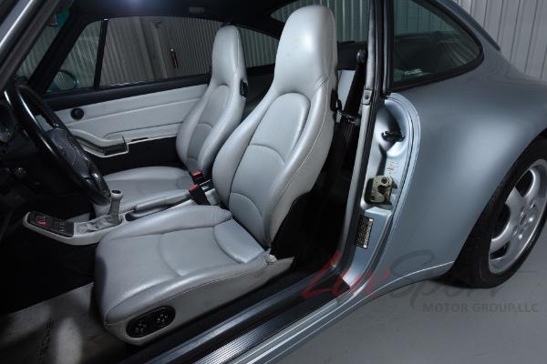 Used 1995 Porsche 993 Carrera 2 Coupe Carrera | Woodbury, NY