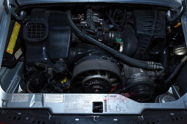 Used 1995 Porsche 993 Carrera 2 Coupe Carrera | Woodbury, NY