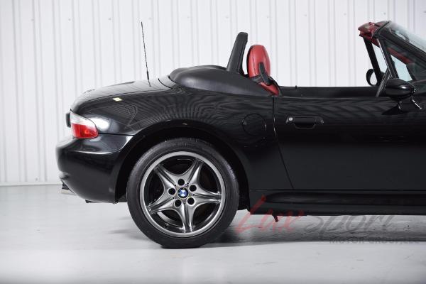 Used 2002 BMW M Roadster Convertible  | Woodbury, NY