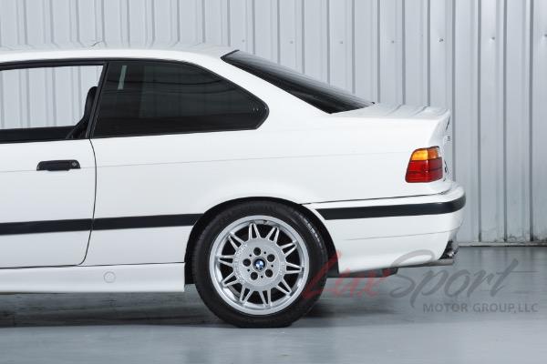 Used 1995 BMW M3 Coupe  | Woodbury, NY