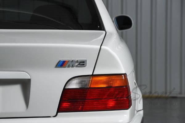 Used 1995 BMW M3 Coupe  | Woodbury, NY