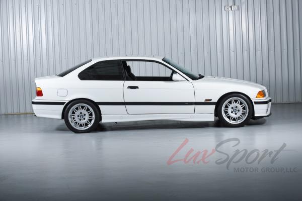 Used 1995 BMW M3 Coupe  | Woodbury, NY