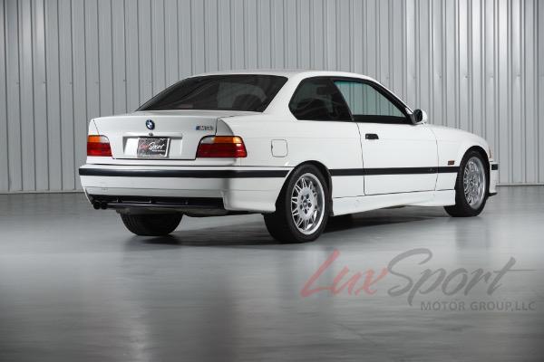 Used 1995 BMW M3 Coupe  | Woodbury, NY