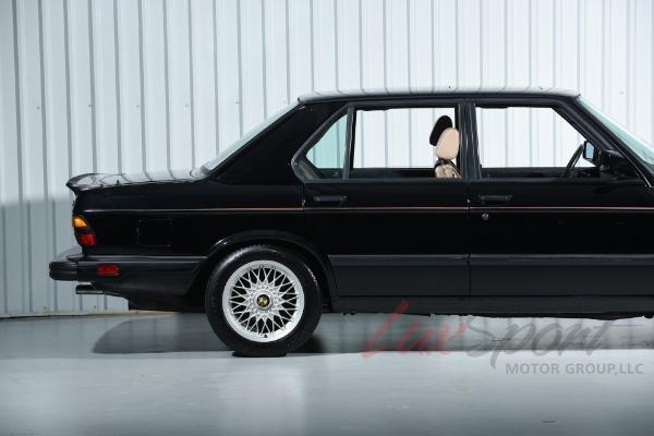 Used 1988 BMW M5 Sedan  | Woodbury, NY