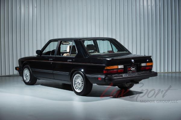 Used 1988 BMW M5 Sedan  | Woodbury, NY