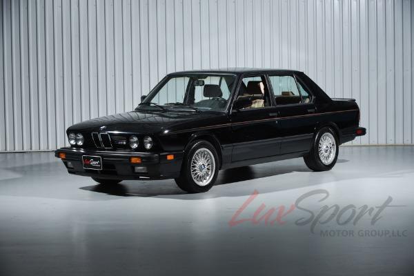 Used 1988 BMW M5 Sedan  | Woodbury, NY