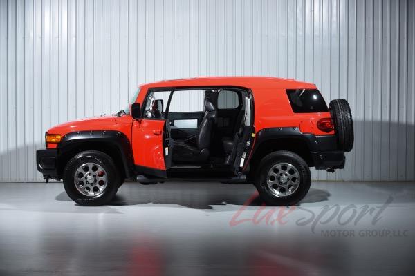 Used 2011 Toyota FJ Cruiser  | Woodbury, NY