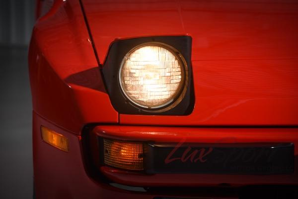 Used 1986 Porsche 944 Coupe  | Woodbury, NY