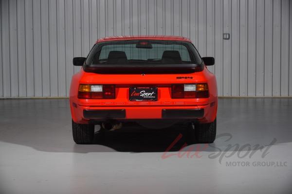 Used 1986 Porsche 944 Coupe  | Woodbury, NY