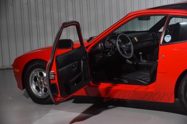 Used 1986 Porsche 944 Coupe  | Woodbury, NY