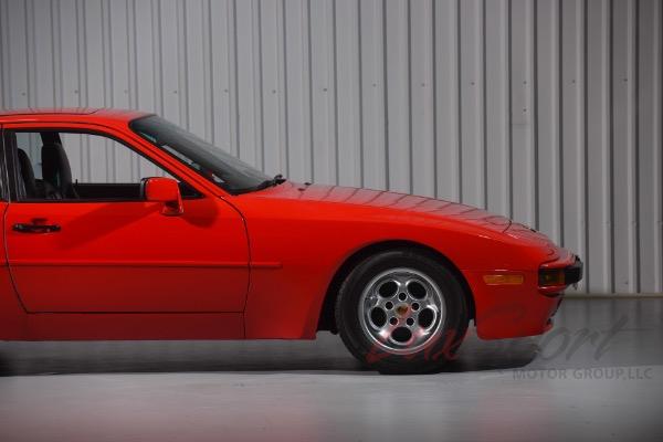 Used 1986 Porsche 944 Coupe  | Woodbury, NY