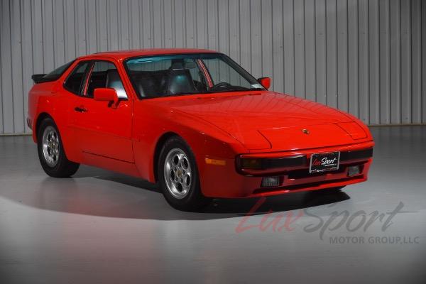 Used 1986 Porsche 944 Coupe  | Woodbury, NY