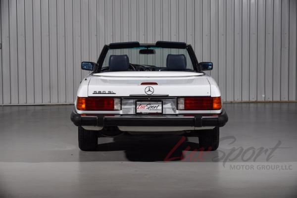 Used 1989 Mercedes-Benz 560SL Roadster  | Woodbury, NY