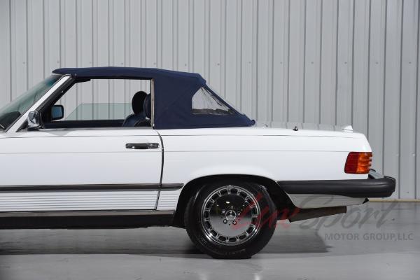 Used 1989 Mercedes-Benz 560SL Roadster  | Woodbury, NY