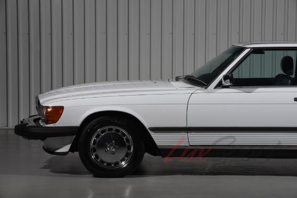 Used 1989 Mercedes-Benz 560SL Roadster  | Woodbury, NY