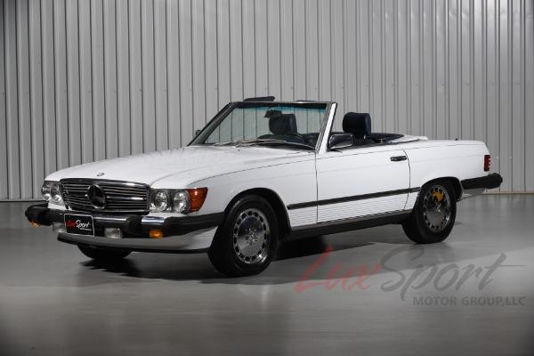 Used 1989 Mercedes-Benz 560SL Roadster  | Woodbury, NY