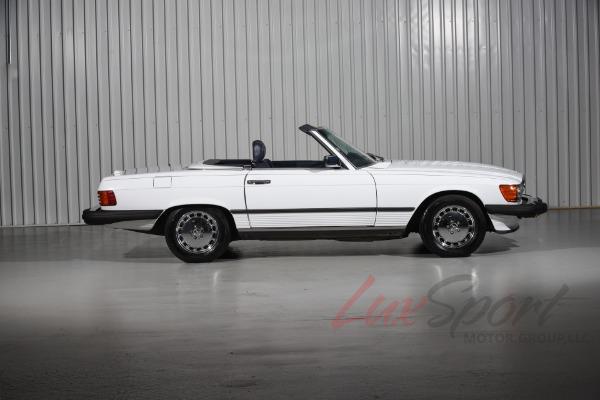 Used 1989 Mercedes-Benz 560SL Roadster  | Woodbury, NY