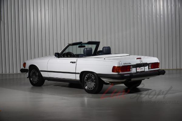 Used 1989 Mercedes-Benz 560SL Roadster  | Woodbury, NY