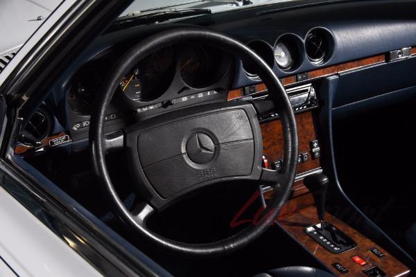 Used 1989 Mercedes-Benz 560SL Roadster  | Woodbury, NY