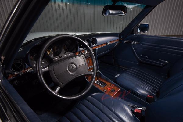 Used 1989 Mercedes-Benz 560SL Roadster  | Woodbury, NY