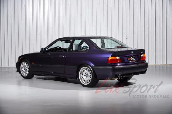 Used 1996 BMW M3 Coupe  | Woodbury, NY