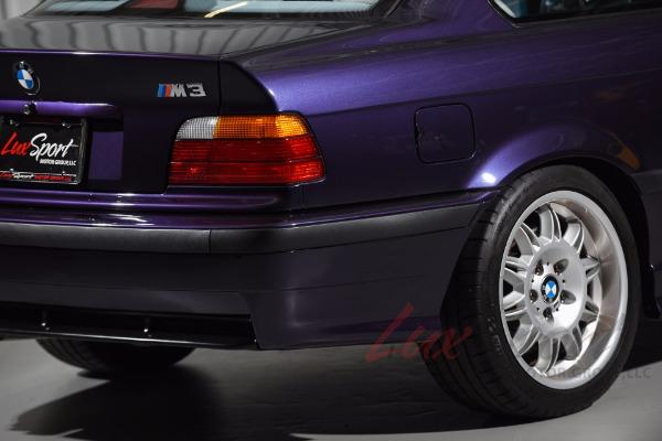 Used 1996 BMW M3 Coupe  | Woodbury, NY